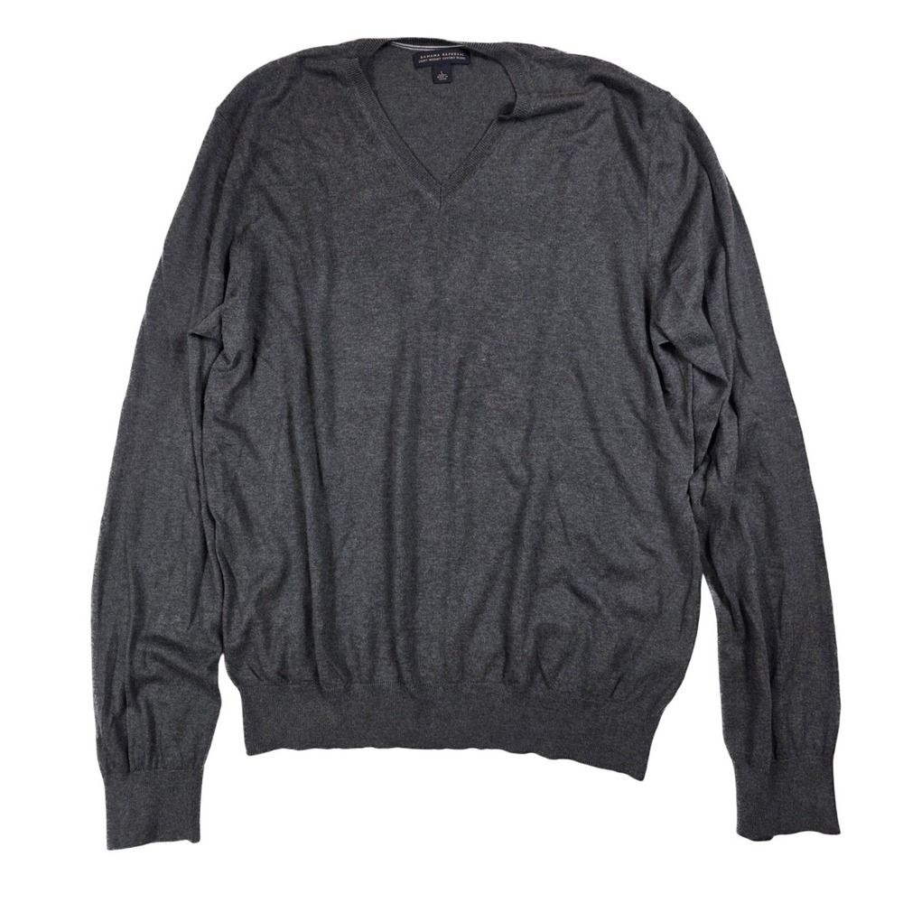 Banana Republic Light Weight Luxury Silk Blend Gray V-Neck Sweater Men's Size L